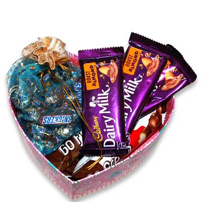 "Choco Basket - codeVCB18 - Click here to View more details about this Product